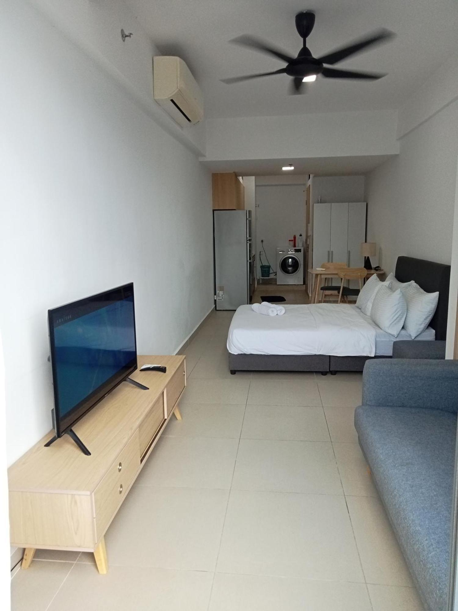 The Colony Infinitum By Klcc Pangsapuri *
